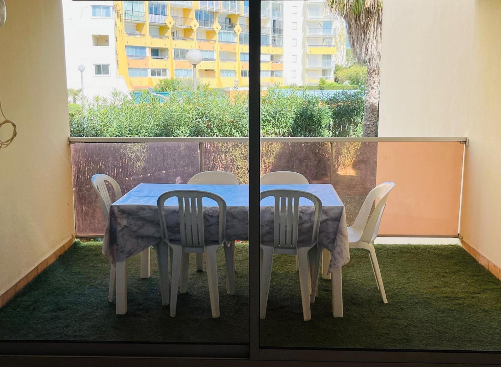 T2 ,4 Couchages ,Climatise ,Terrace ,En Face D'Aqualand ,Plage Rochelongue Agde Kültér fotó